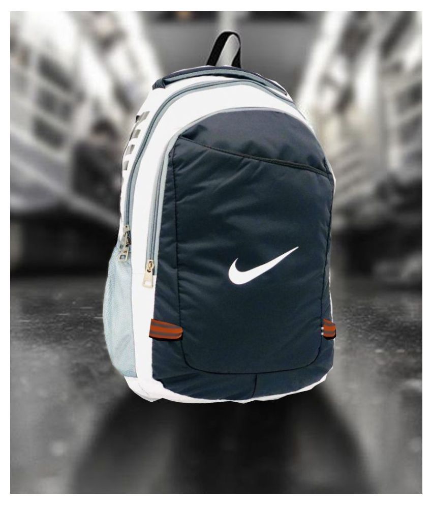 nike makeup bag