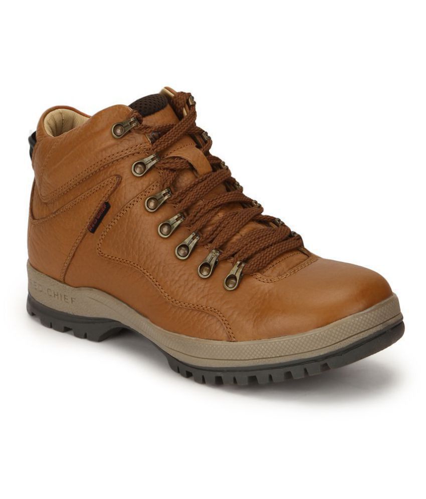 Red Chief Outdoor Brown Casual Shoes 