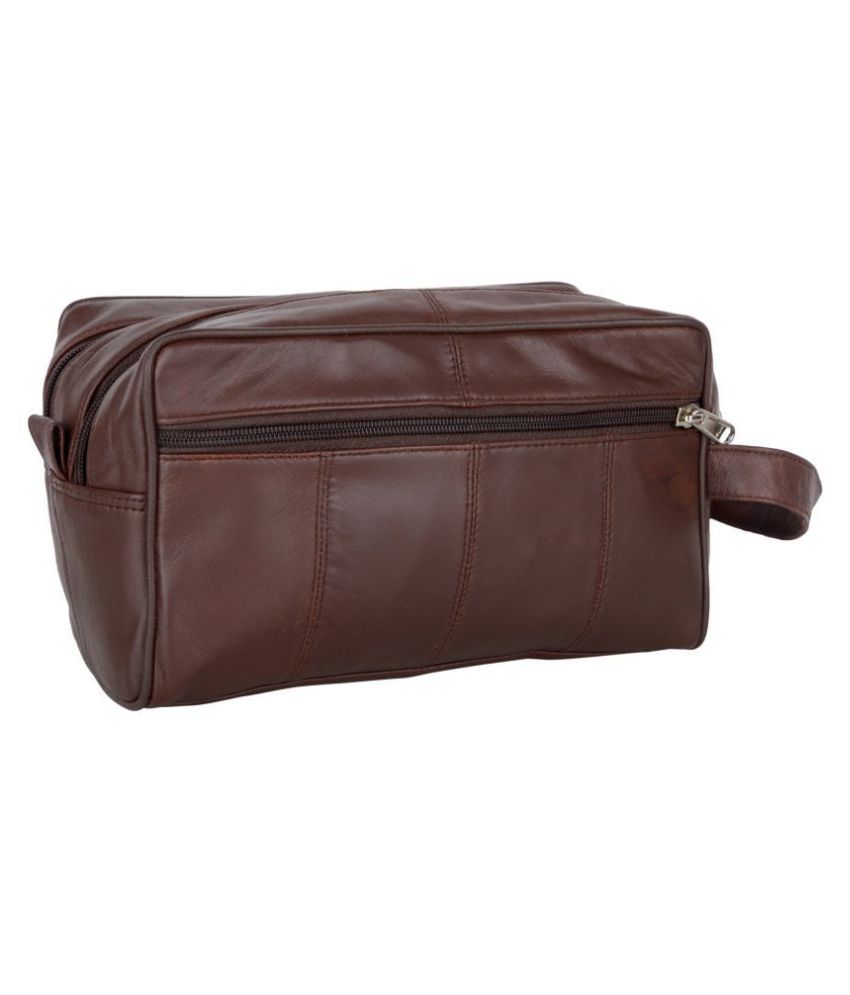     			Aspen Leather Brown Travel Kit - 1 Pc