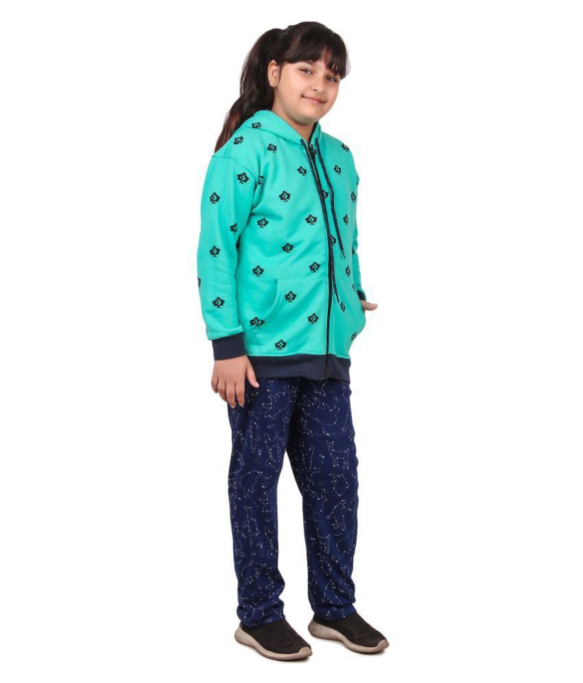 girls green tracksuit