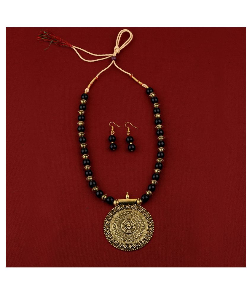     			SILVERSHINE Traditional Designer Gold Oxidised Big Pendant Black Pearl mala set for Women girl