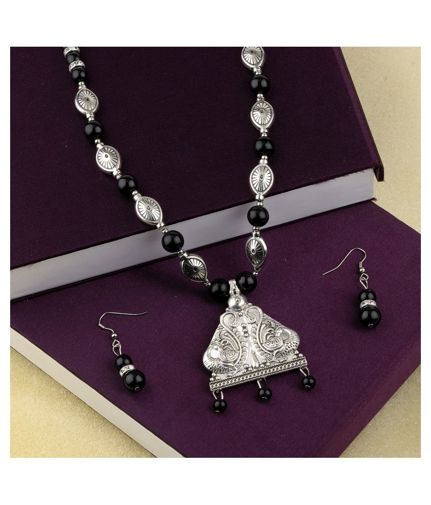     			SILVERSHINE Adjustable Silver Plated With Black Pearl  Pendant mala set for Women girl