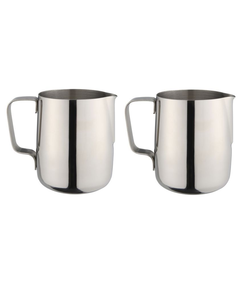     			Dynore set of 2 Stainless Steel Jugs 600 mL