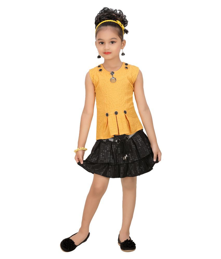     			Arshia Fashions Girls Top and Skirt Set Yellow
