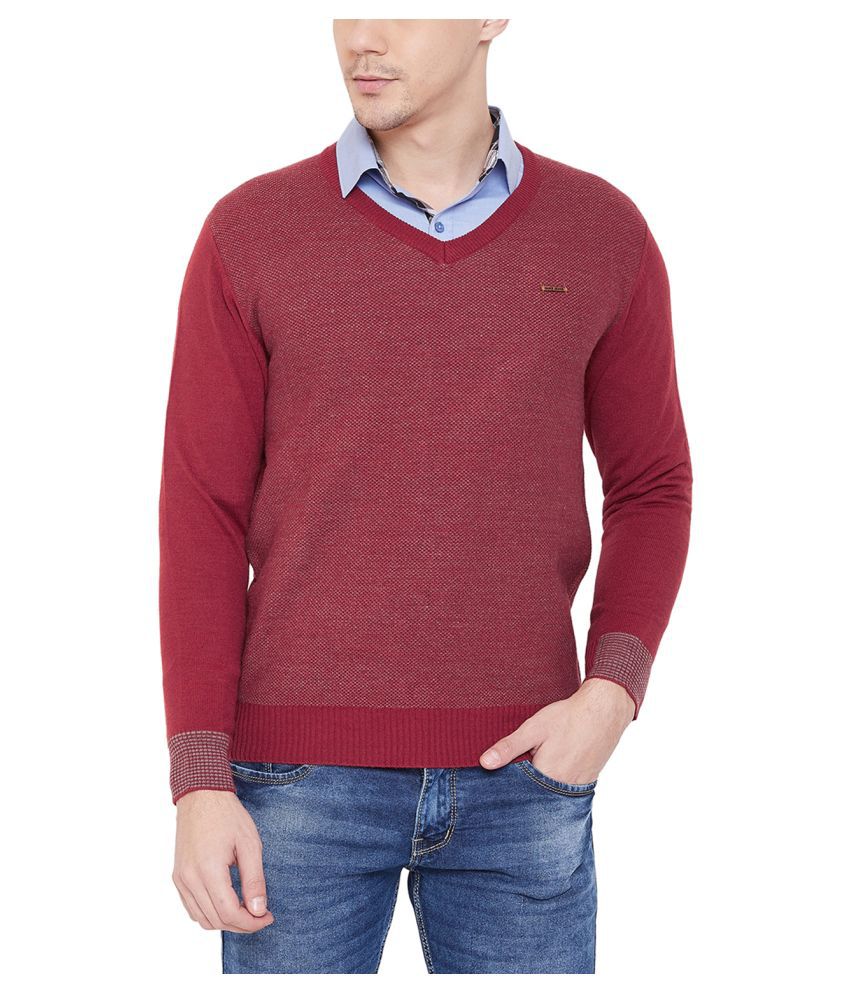     			Duke Red V Neck Sweater