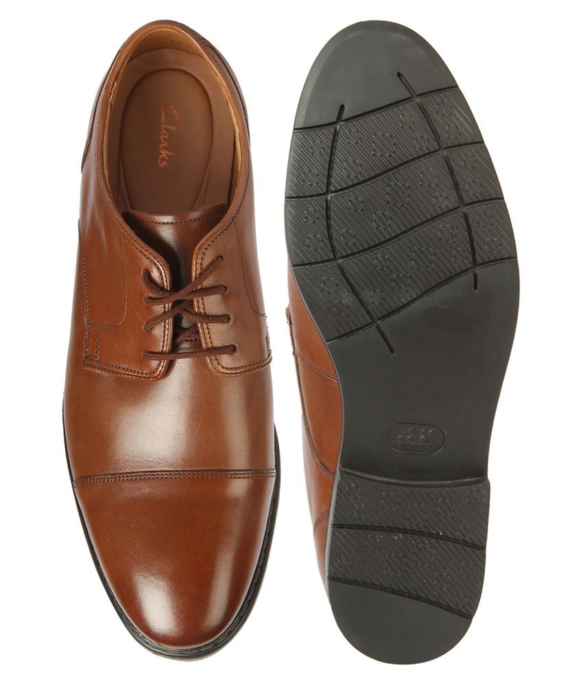 clarks loxham derby