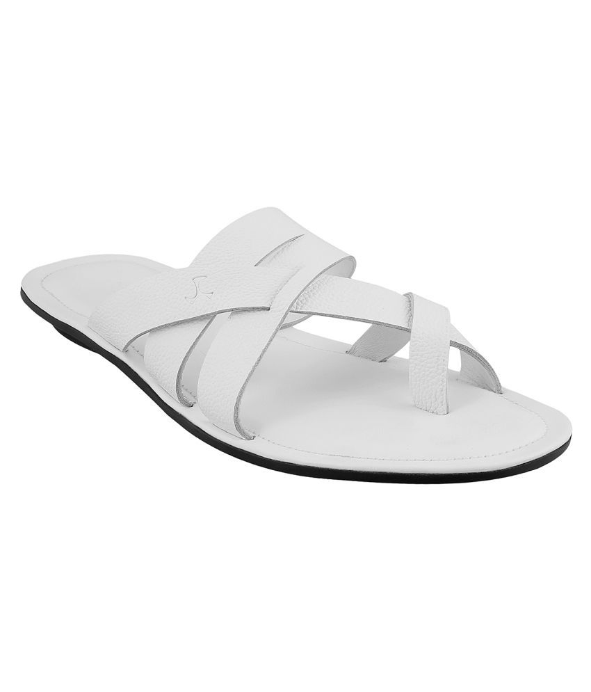 mochi sandals price