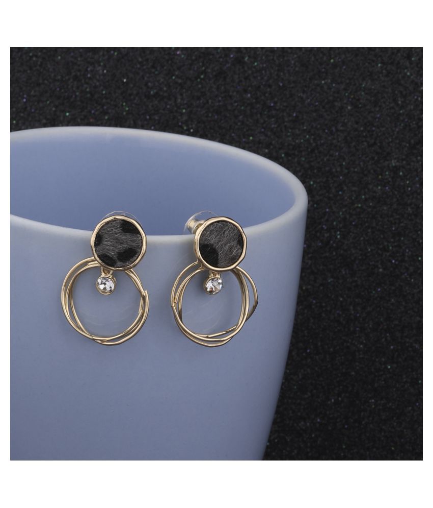     			SILVER SHINE Amzaing  Gold Plated Stylish  Party Wear Stud Earring For Women Girl