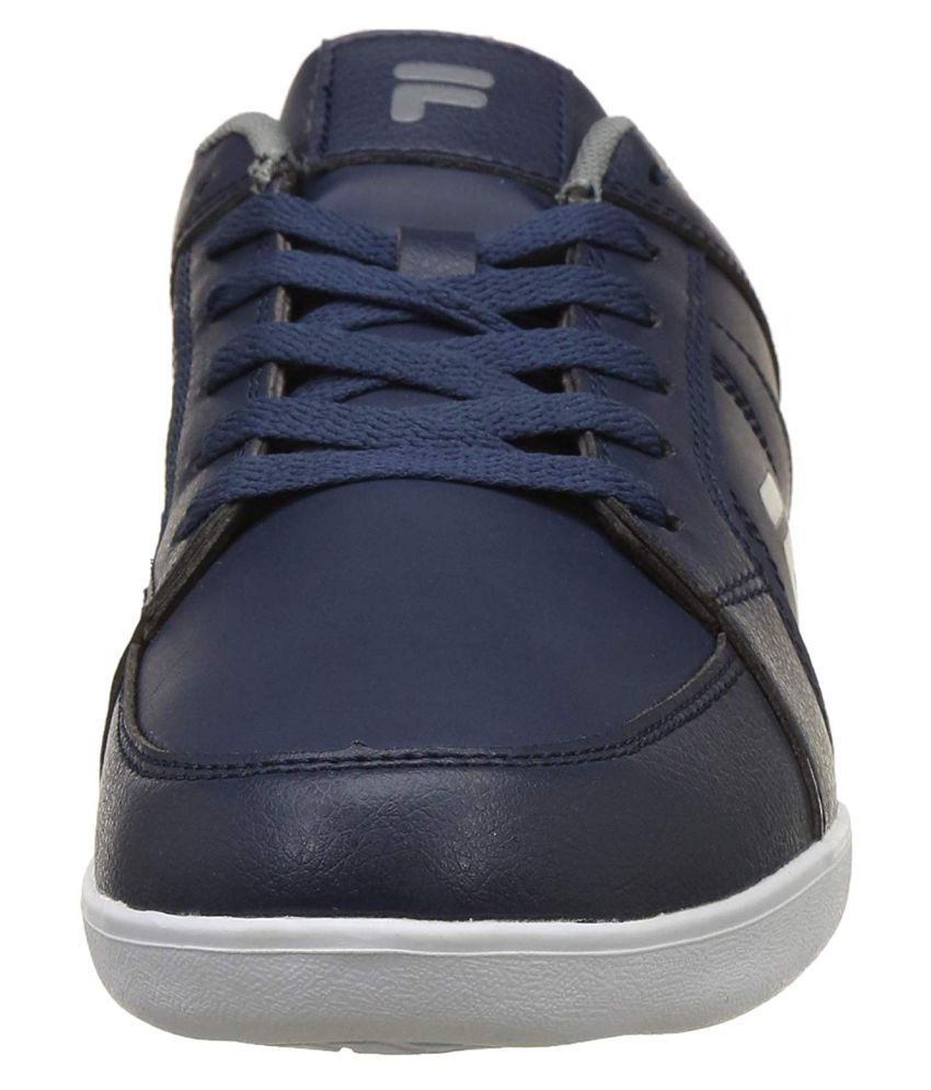 fila navy trainers