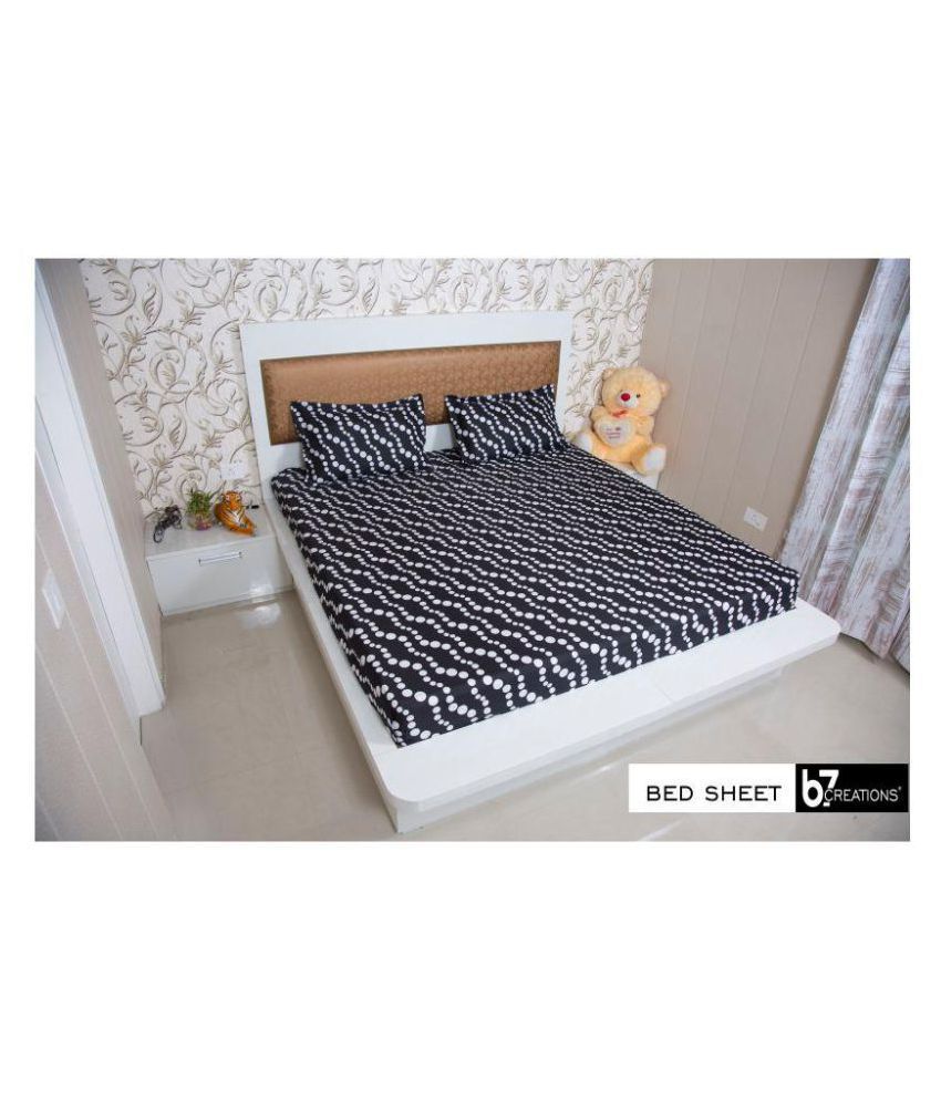     			B7 CREATIONS Velvet Double Bedsheet with 2 Pillow Covers