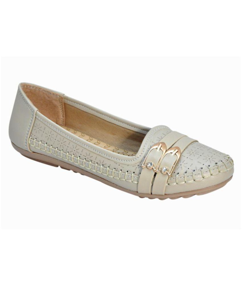 Frobie Beige Ballerinas Price in India- Buy Frobie Beige Ballerinas ...