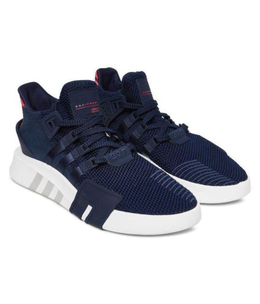 navy blue basketball sneakers
