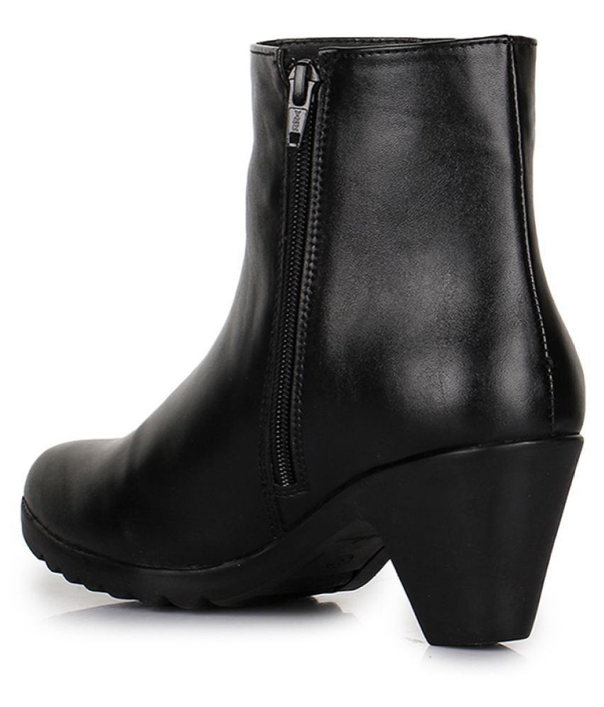 bruno manetti ankle boots