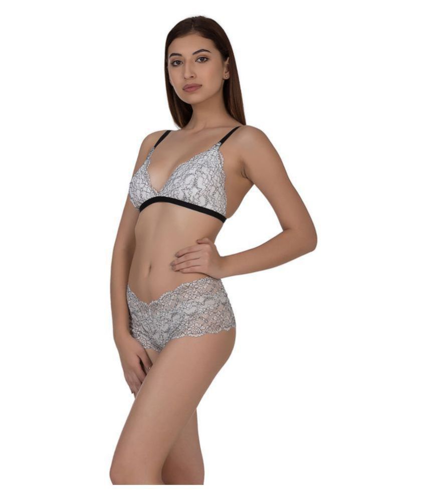 Buy Clovia Lace Bra and Panty Set Online at Best Prices in India Snapdeal