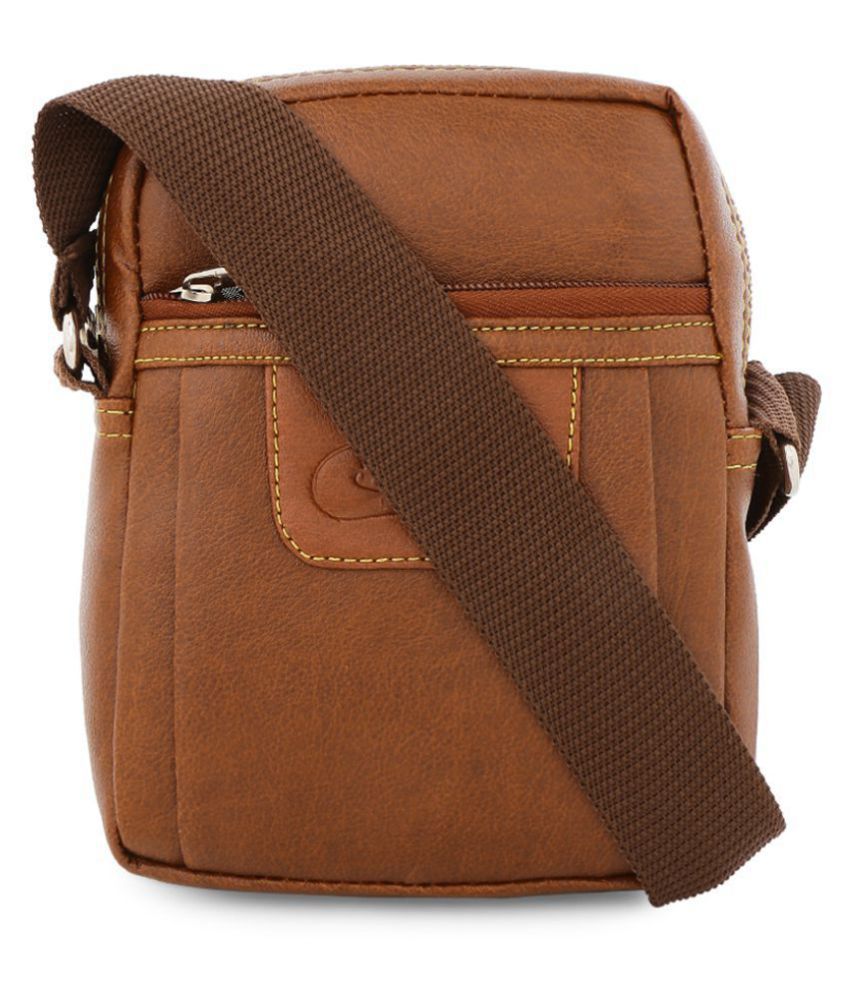 Download Leather World Tan Toiletry Bag | Travel Pouch for Men ...
