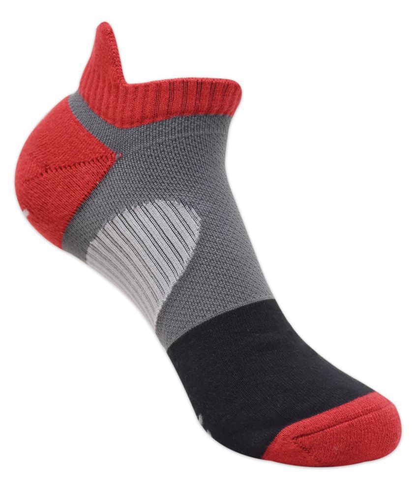 skid proof socks
