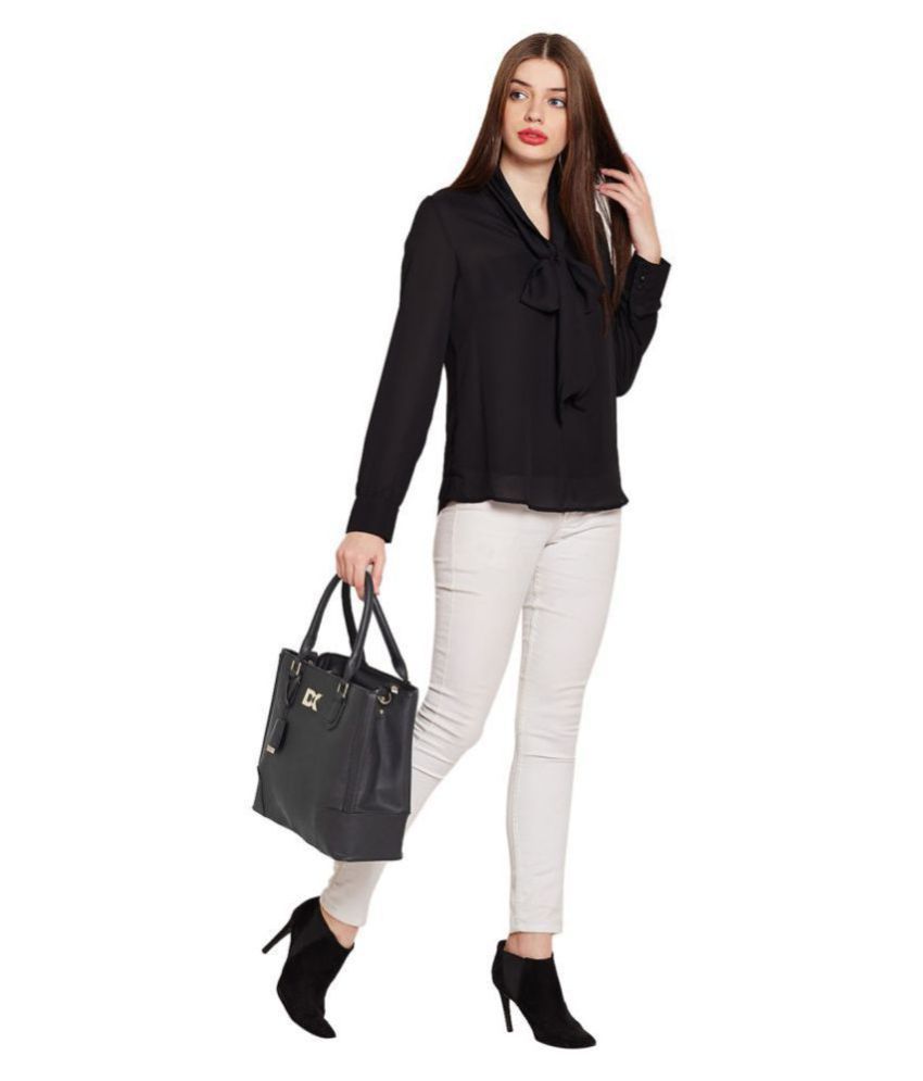 Diana Korr Black P.U. Handheld Buy Diana Korr Black P.U. Handheld