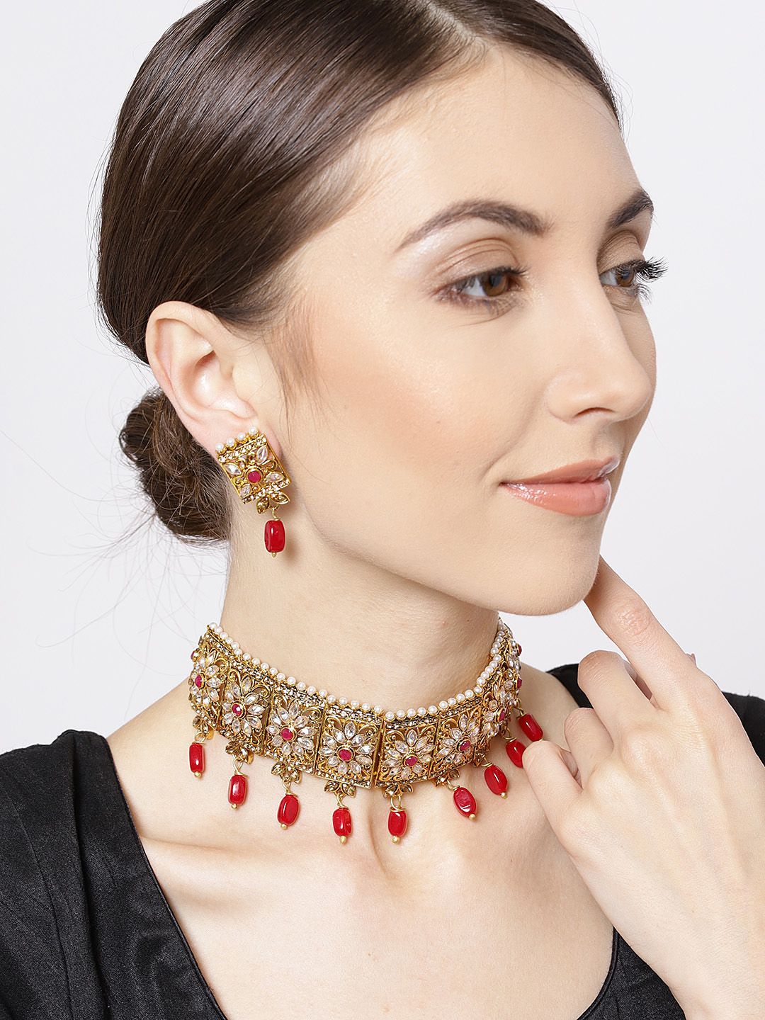     			Priyaasi Brass Red Choker Traditional Gold Plated Necklaces Set