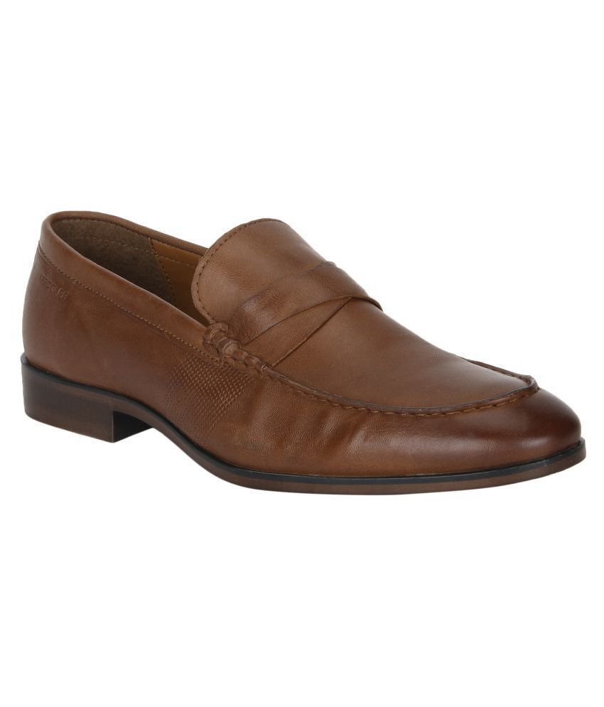 red tape loafers