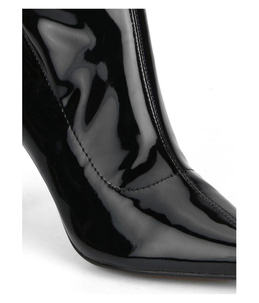 truffle collection chunky chelsea heeled ankle boots in black