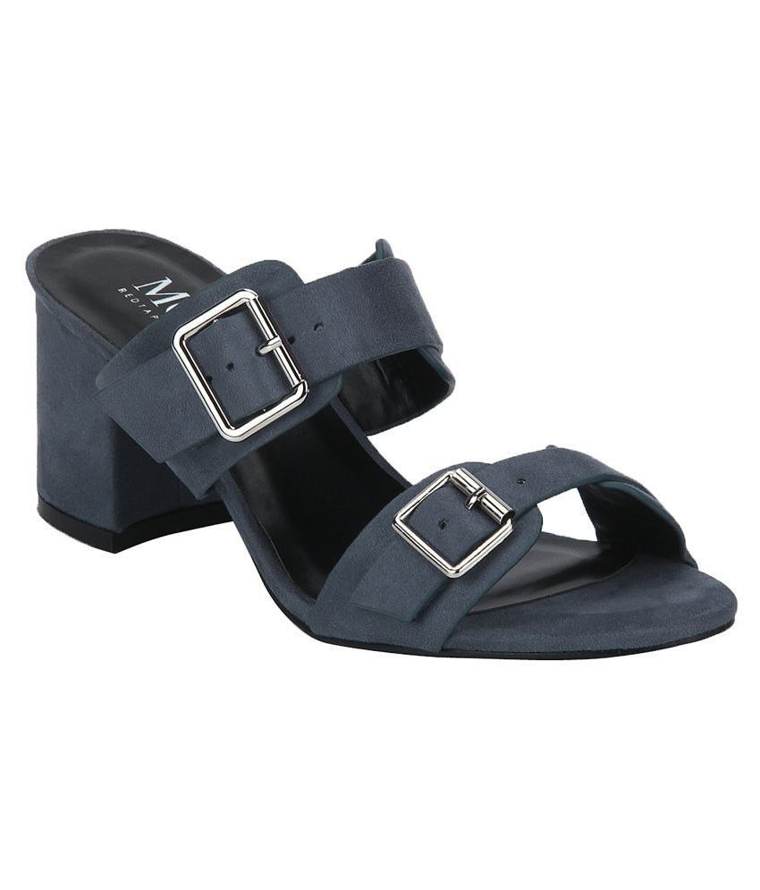 mode by red tape pumps