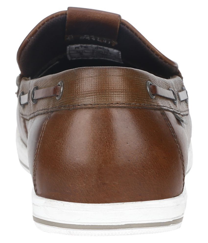 red tape brown loafers online