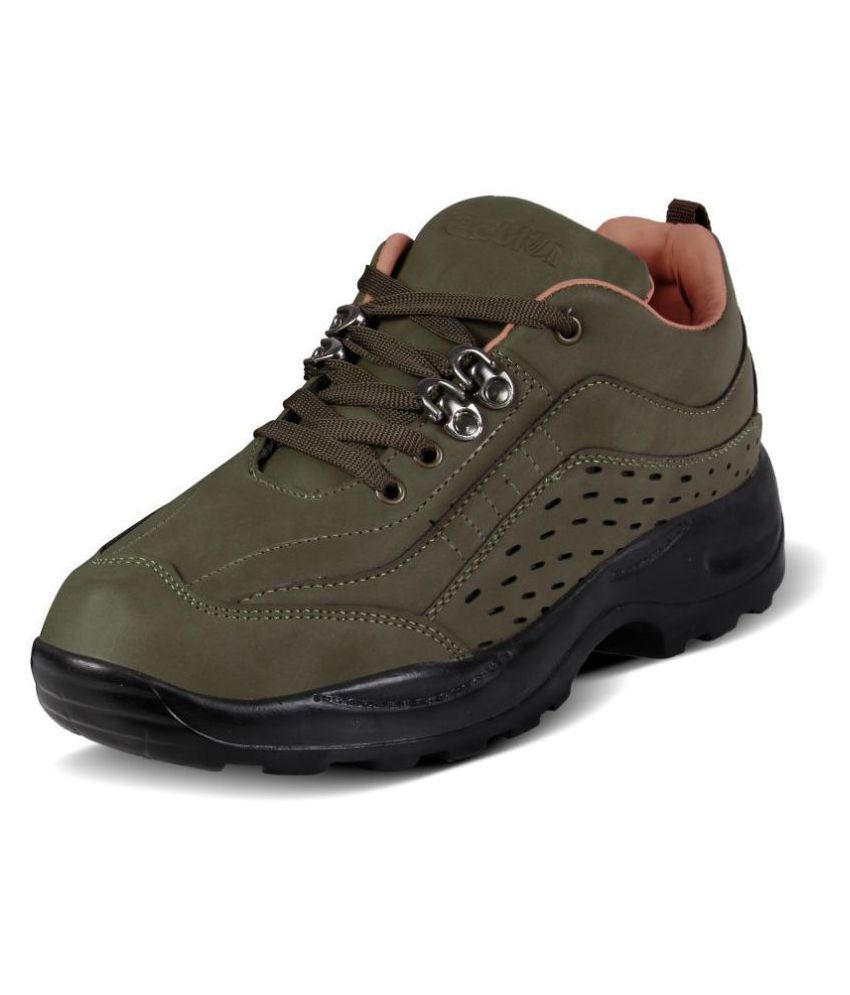 best hiking shoes for loose gravel