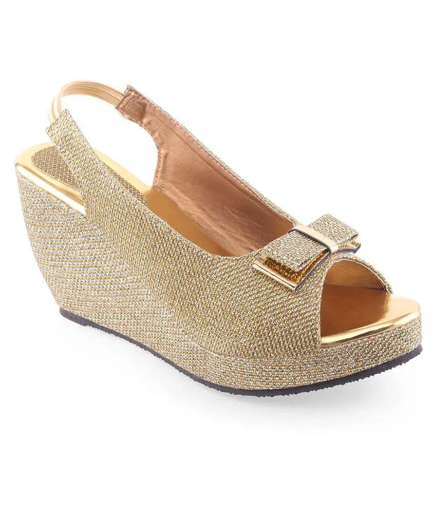 Snapdeal wedges sale