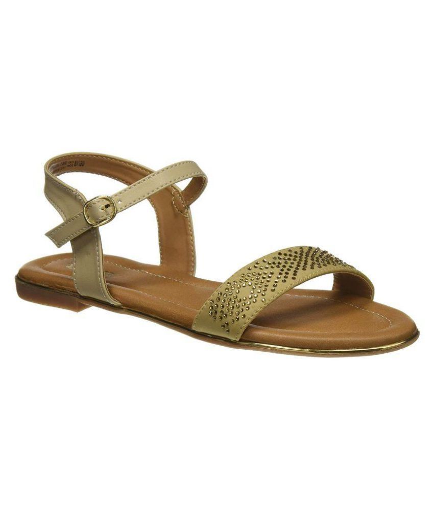 beige flat shoes uk