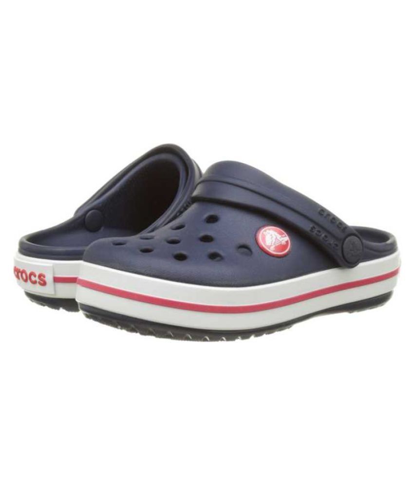 navy crocs