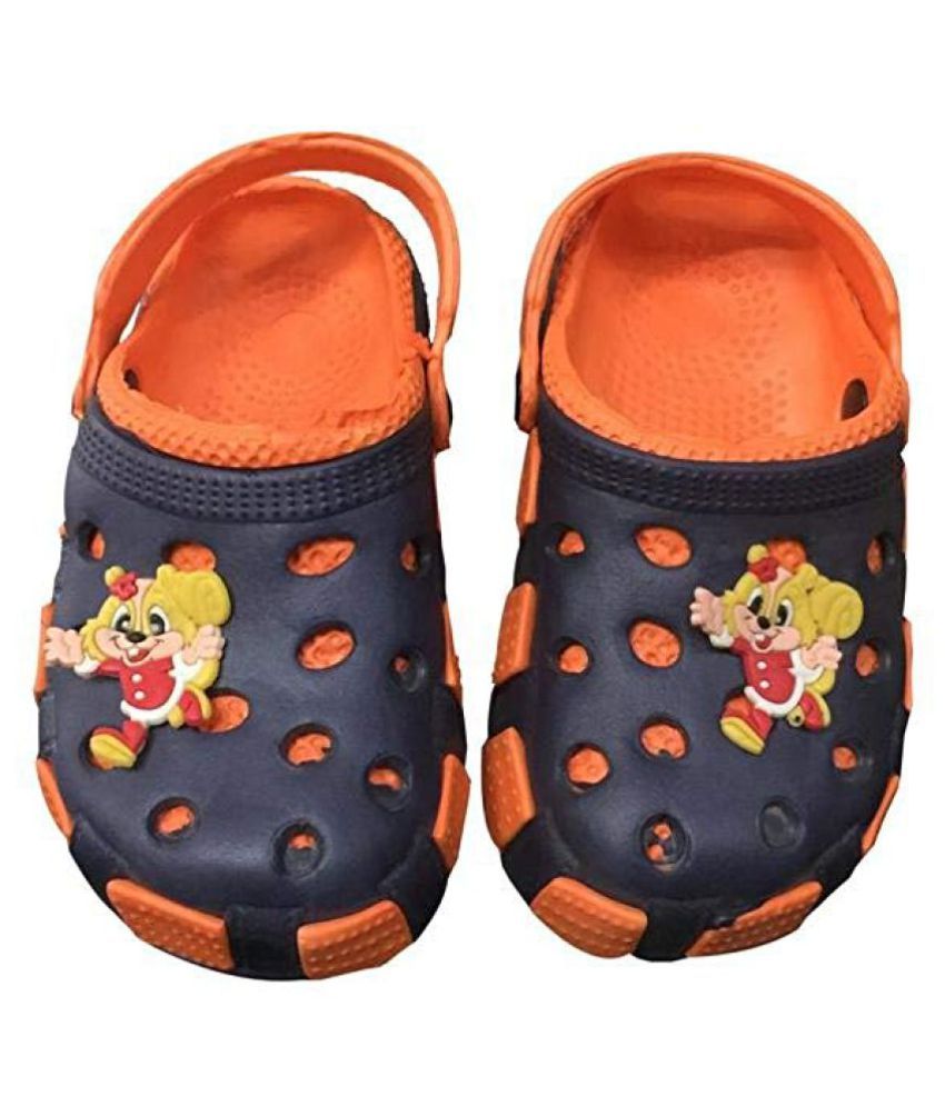 crocs infant 5