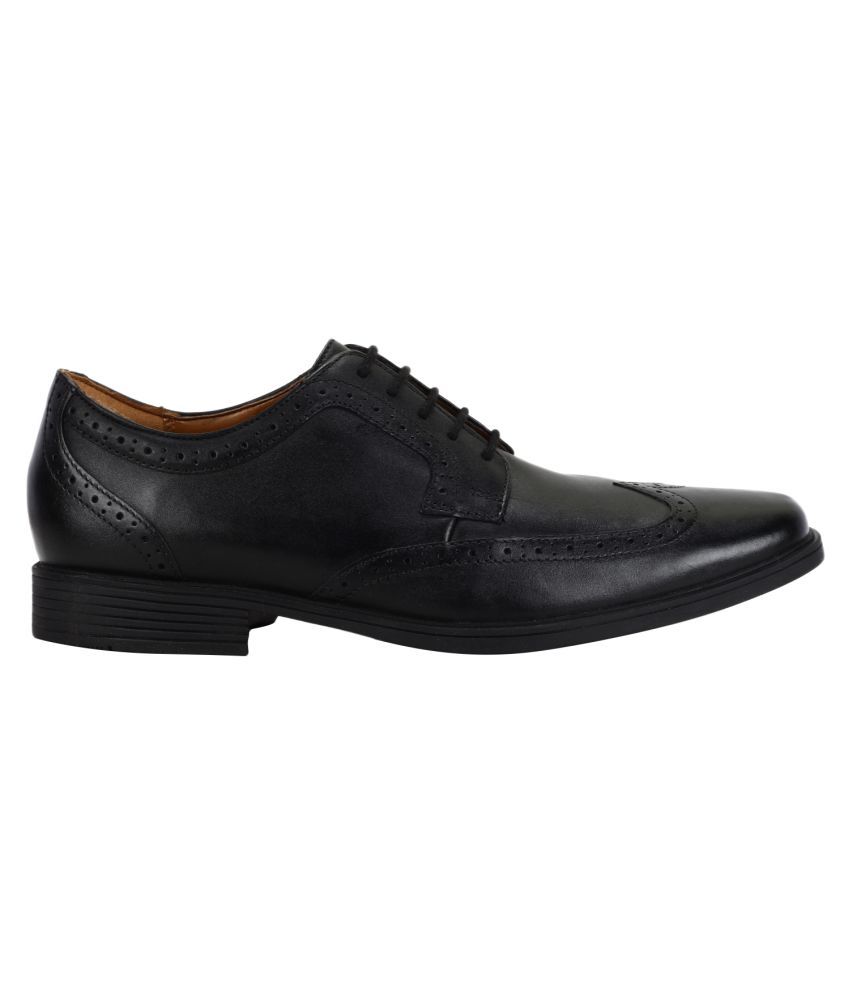 clarks brogues india