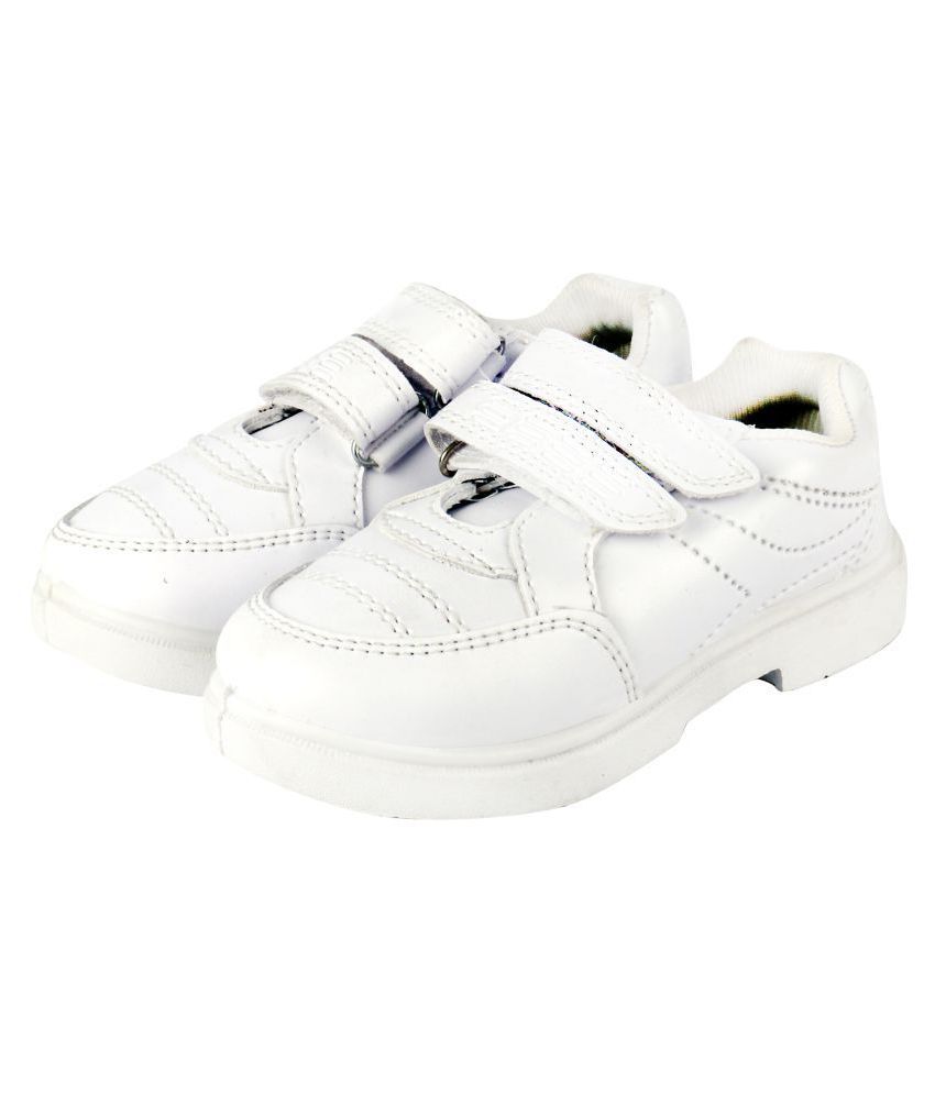 White School Shoe for Boys. Easy to wear with help of Vellcro