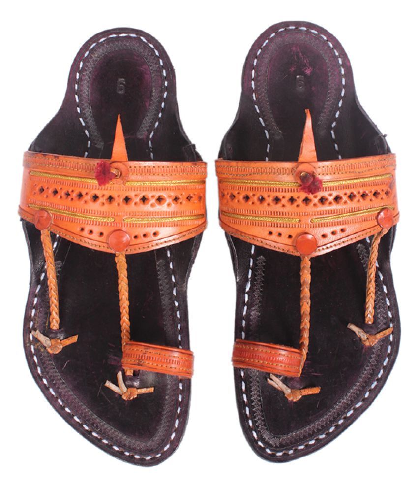 Black Kolhapuri Chappal 