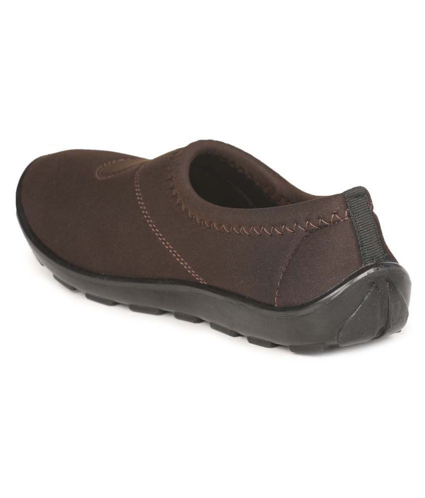 Paragon Brown Casual Shoes Price in 