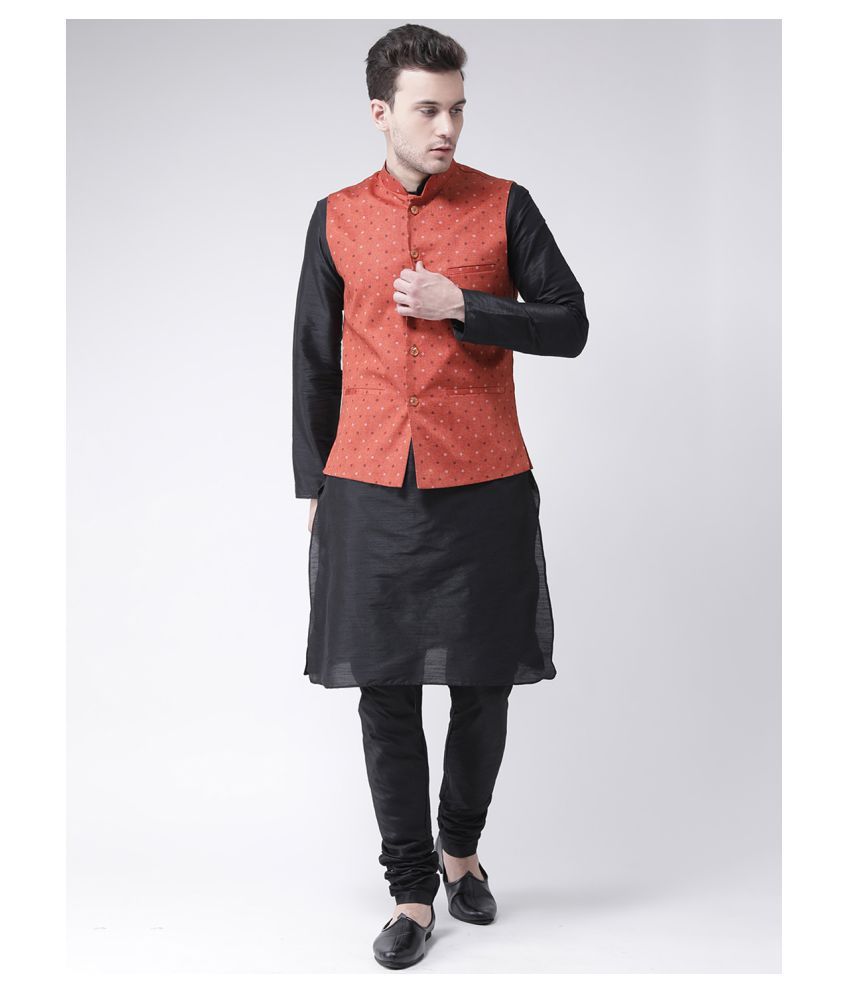     			Deyann Red Linen Kurta Pyjama Set