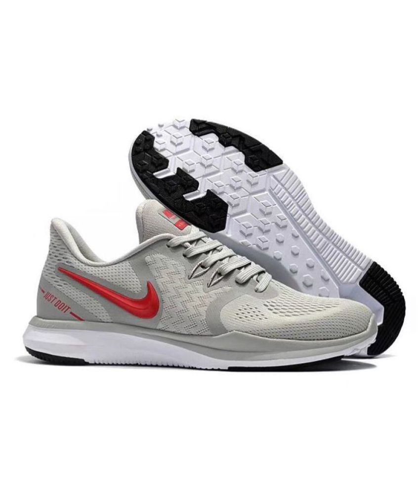 nike season tr 8