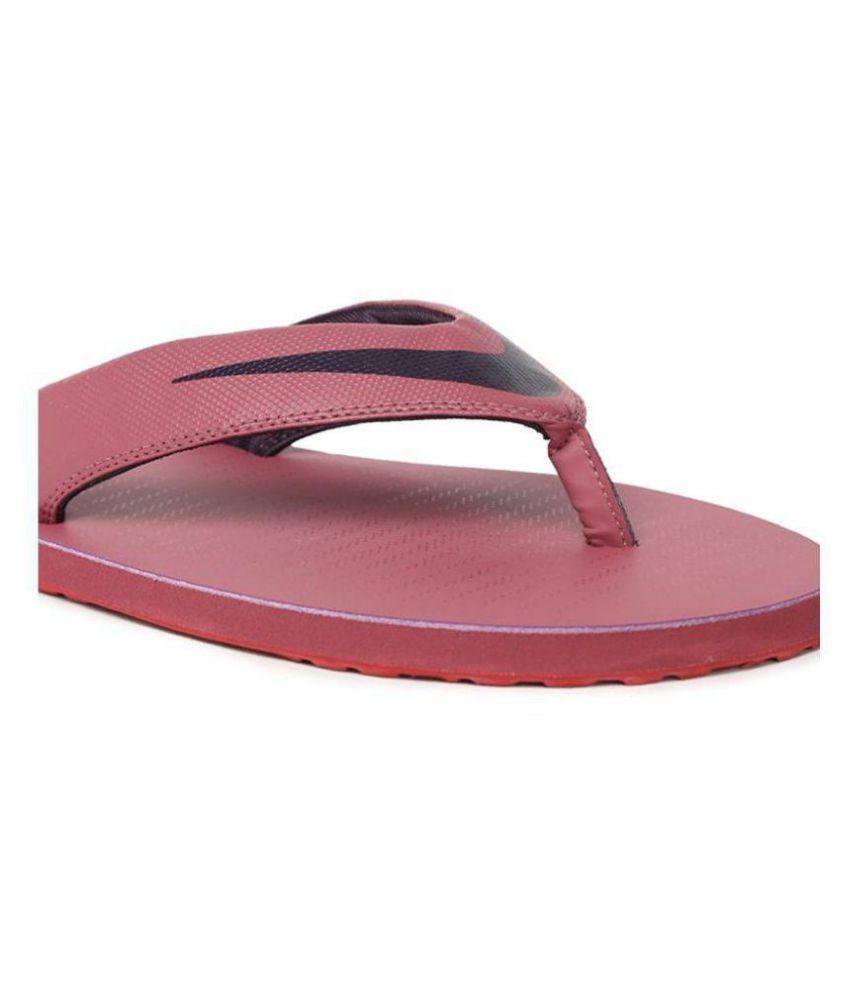 maroon nike flip flops