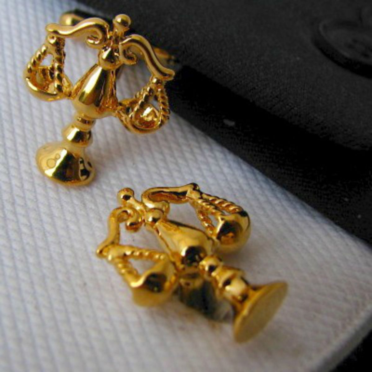     			ZIVOM Gold Brass & Copper etc Cufflinks