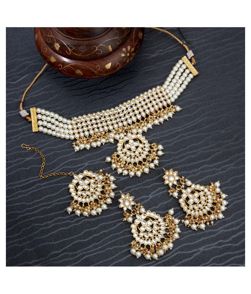    			Sukkhi - Gold Alloy Necklace Set ( Pack of 1 )