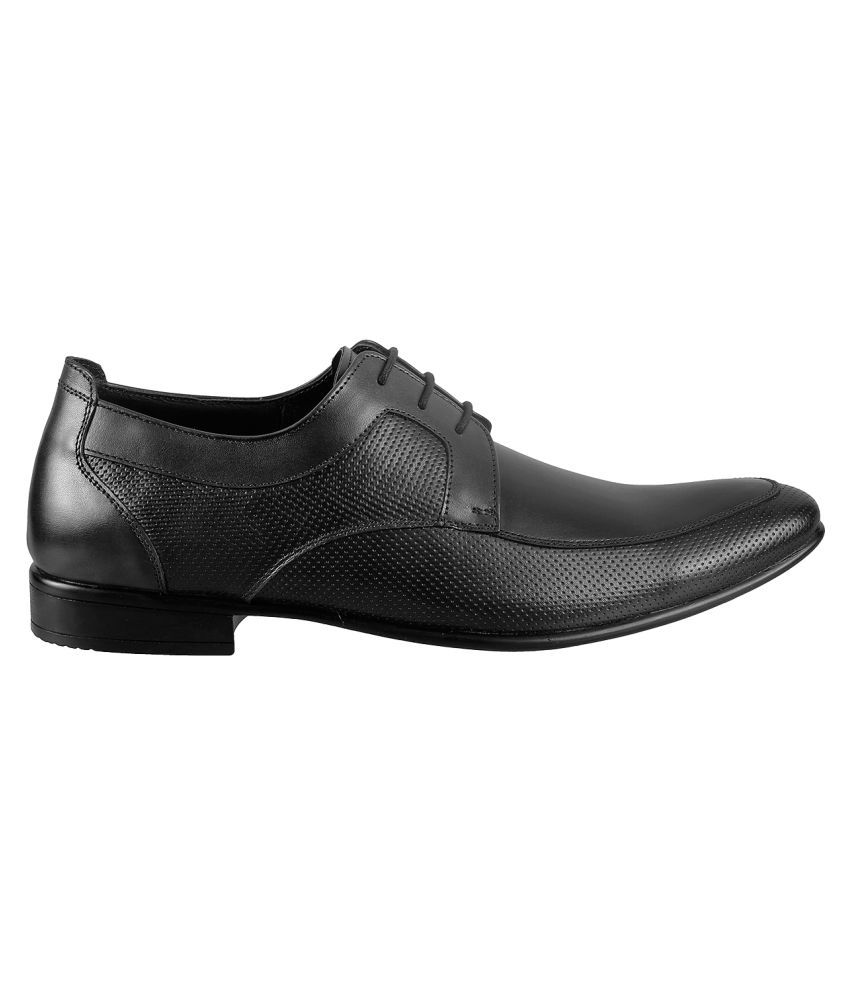 mochi formal shoes online