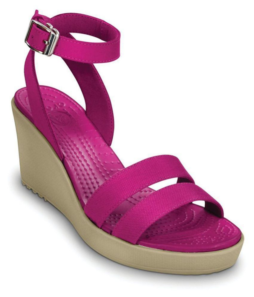 ðSALEðNautical CROCS striped wedge sandal NEW 8 | Striped wedges, Wedge sandals, Crocs