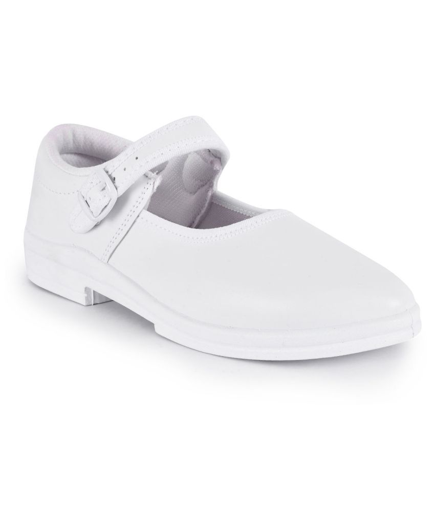     			Campus CS-A10N White Girls School Shoes