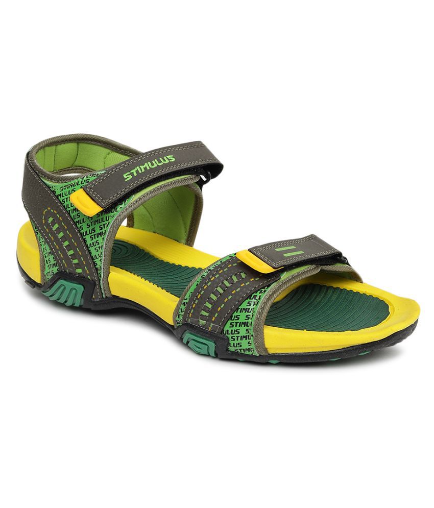 paragon sandals for mens with price