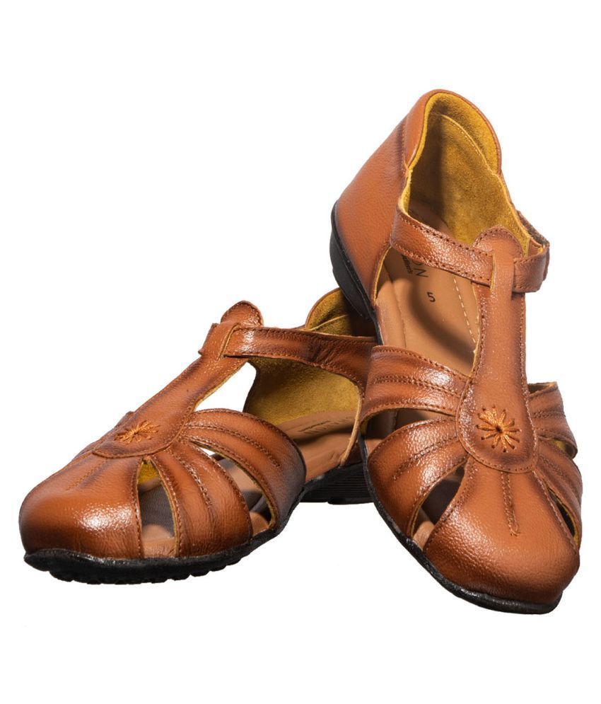 khaite clogs