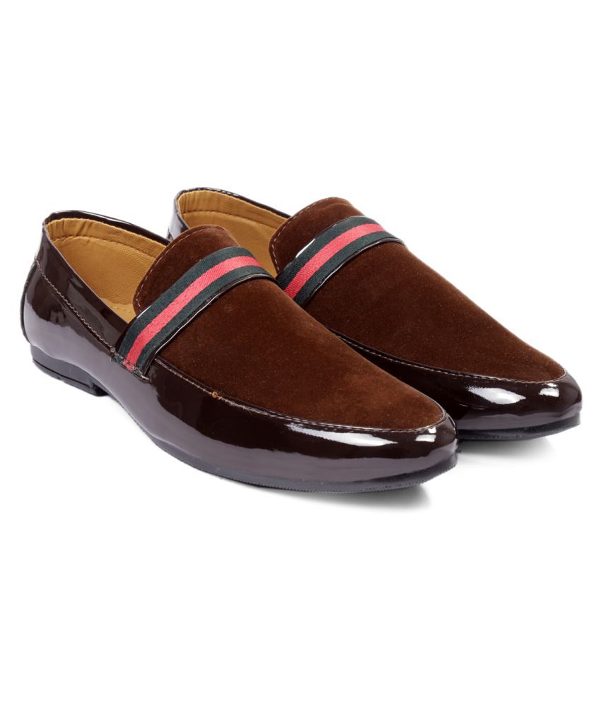     			YUVRATO BAXI Brown Loafers