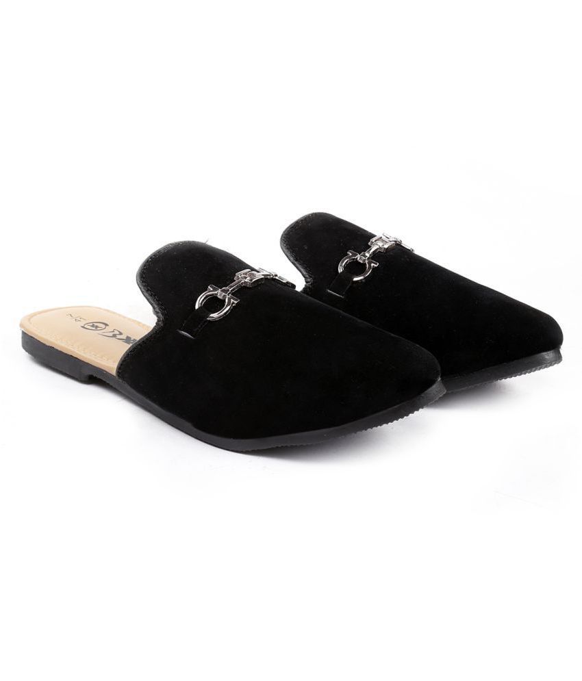     			BXXY Mules Black Casual Shoes