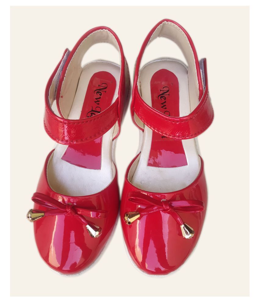 childrens red sandals
