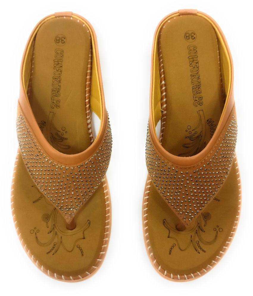 ladies tan slippers