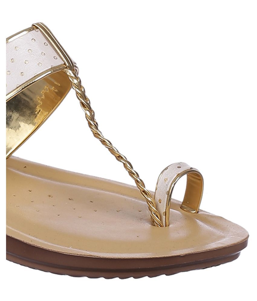 whitemt shoes flats